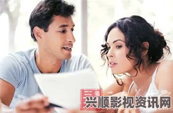 出轨的女人男生女生30分钟——这是一段充满青春气息和懵懂爱情的时光，让我们在这个短暂的时刻里感受彼此心跳交融的美好瞬间。