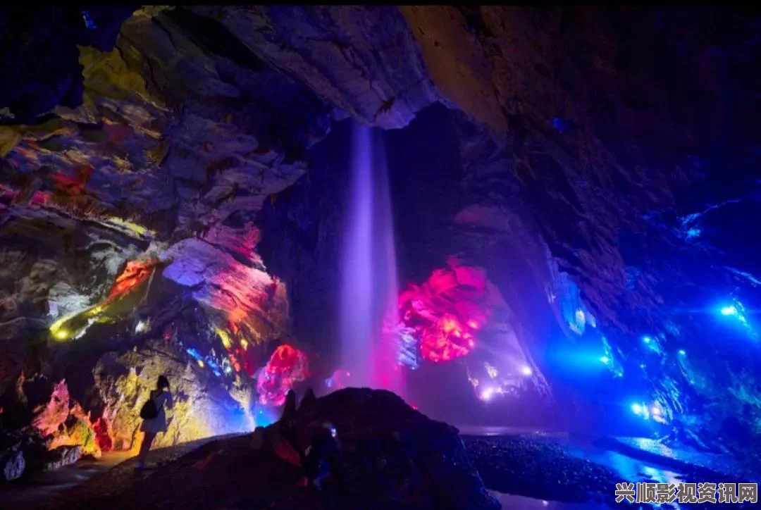 巍峨壮丽的又大又白两座山峰，探寻自然的奇妙之旅